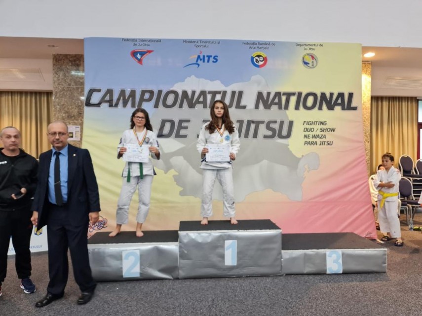 daria kraus de la marina constanta dubla campioana dar medaliata si cu argint la nationalele de ju jitsu daria kraus de la marina constanta dubla campioana dar medaliata si cu argint la nationalele de ju jitsu