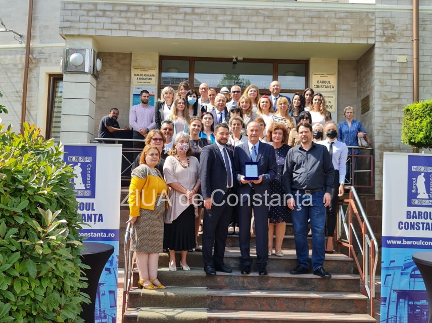 live text decanul baroului constanta catalin filisan decerneaza premiul avocat ion c theodorescu valahu live text decanul baroului constanta catalin filisan decerneaza premiul avocat ion c theodorescu valahu