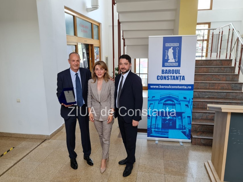 live text decanul baroului constanta catalin filisan decerneaza premiul avocat ion c theodorescu valahu live text decanul baroului constanta catalin filisan decerneaza premiul avocat ion c theodorescu valahu