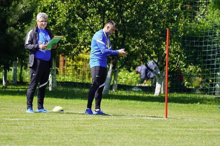 managerul tehnic gica hagi a condus primul antrenament al farului constanta 750277 managerul tehnic gica hagi a condus primul antrenament al farului constanta 750277