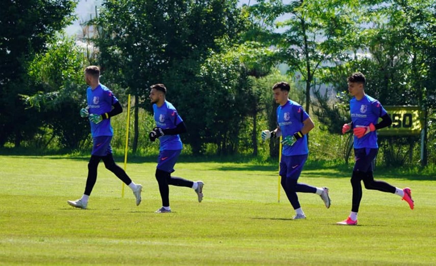 managerul tehnic gica hagi a condus primul antrenament al farului constanta 750277 managerul tehnic gica hagi a condus primul antrenament al farului constanta 750277