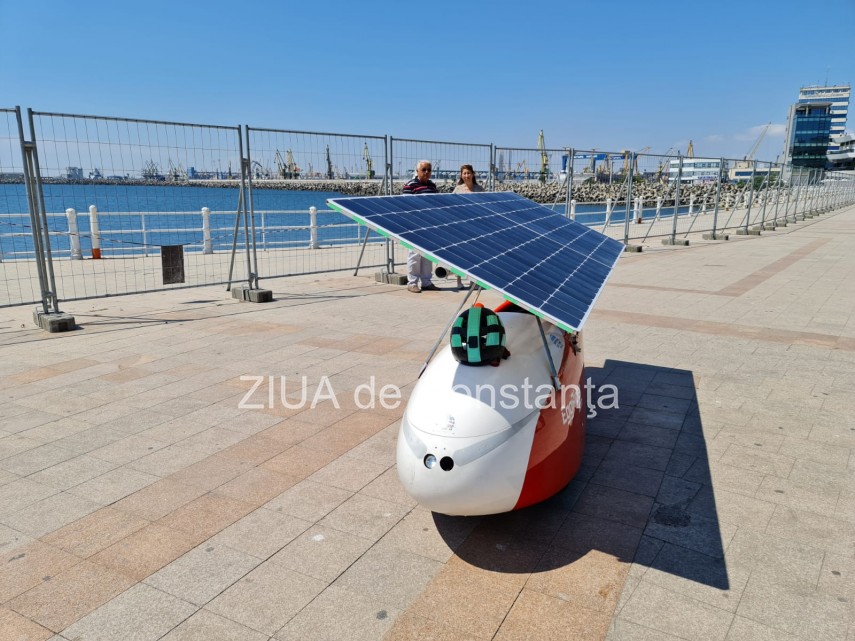 emil barbut participant la turul de ciclism al europei cu biciclete dotate cu panouri solare a ajuns emil barbut participant la turul de ciclism al europei cu biciclete dotate cu panouri solare a ajuns