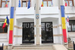 Constănțeanul supărat. Banii pentru construcția unui nou sediu pentru Primărie ar putea fi cheltuiți pe digitalizare și reabilitare și am ieși mai ieftin