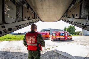 O aeronavă a Forţelor Aeriene Române a decolat cu pacienții răniți de la Petromidia către Germania 