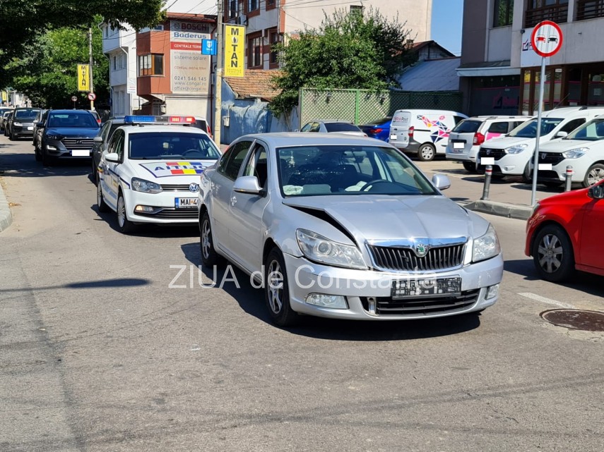 constanta accident rutier la intersectia strazilor baba novac si frunzelor o victima 751901 constanta accident rutier la intersectia strazilor baba novac si frunzelor o victima 751901