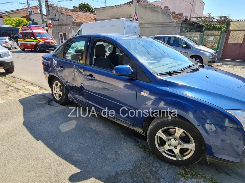 constanta accident rutier la intersectia strazilor baba novac si frunzelor o victima 751901 constanta accident rutier la intersectia strazilor baba novac si frunzelor o victima 751901