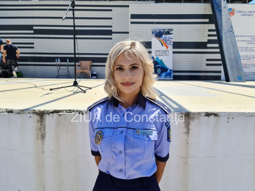 mami stii unde sunt campanie de prevenire a plecarilor copiilor cand se afla pe plaja 752494 mami stii unde sunt campanie de prevenire a plecarilor copiilor cand se afla pe plaja 752494