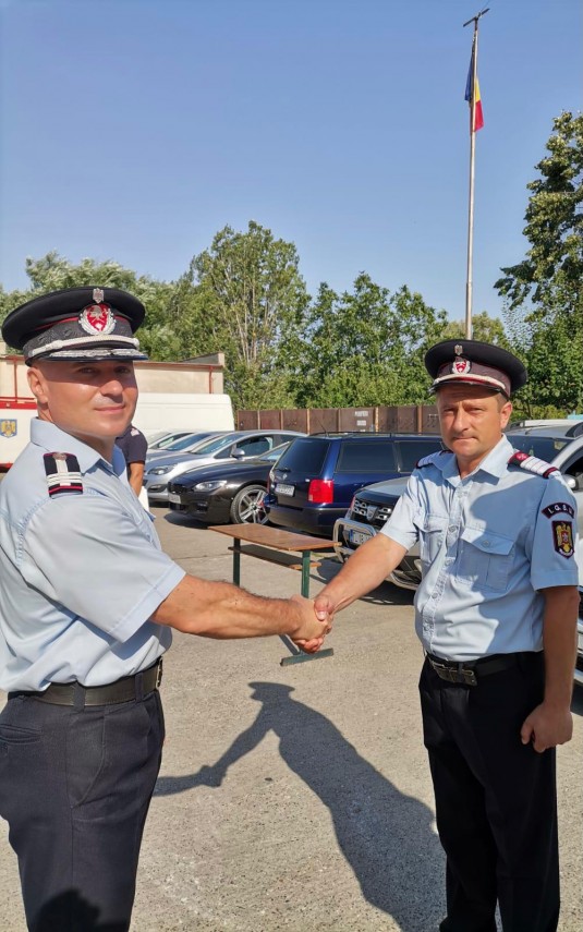 festivitate de avansare in grad a pompierilor militari la sediul isu tulcea galerie foto 754257 festivitate de avansare in grad a pompierilor militari la sediul isu tulcea galerie foto 754257