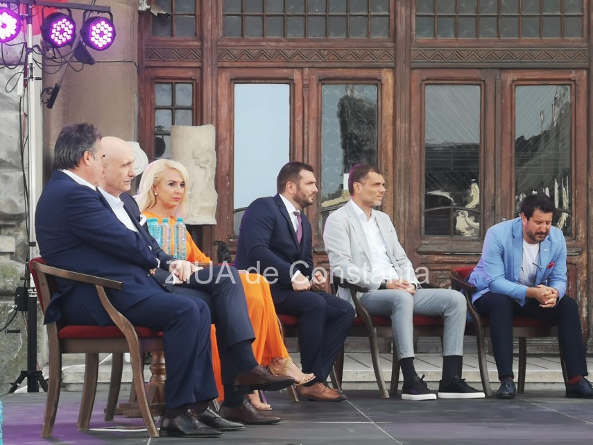 autoritatile locale fata in fata cu problemele operatorilor de turism in piata ovidiu din constanta galerie autoritatile locale fata in fata cu problemele operatorilor de turism in piata ovidiu din constanta galerie