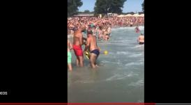 Județul Constanța Doi copii în pericol de înec în stațiunea Jupiter (video)    