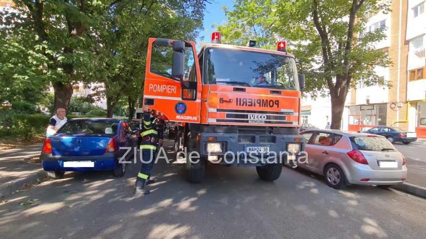 constanta incendiu la etajul 7 al unui bloc de pe strada traian 754947 constanta incendiu la etajul 7 al unui bloc de pe strada traian 754947