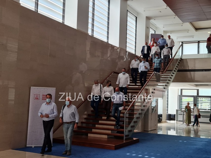 live text liderii psd intruniti la neptun sedinta va fi precedata de conferinta de presa 756787 live text liderii psd intruniti la neptun sedinta va fi precedata de conferinta de presa 756787