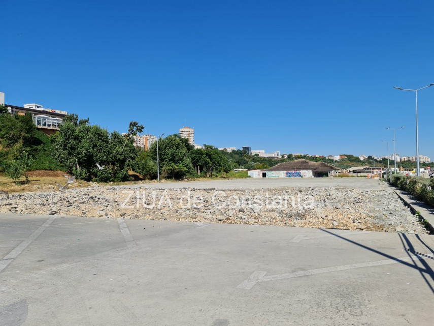 plaja retrocedarile si primarul razboi rece cu primaria constanta pentru parcarea de la modern zona este plaja retrocedarile si primarul razboi rece cu primaria constanta pentru parcarea de la modern zona este