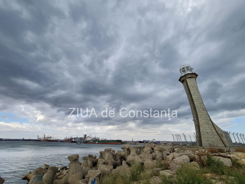 constanta natura cel mai talentat artist peisaj de toamna la malul marii negre fotoreportaj 757435 constanta natura cel mai talentat artist peisaj de toamna la malul marii negre fotoreportaj 757435