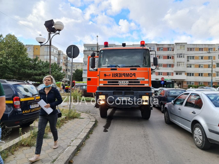 update incendiu la sediul anaf din constanta pompierii intervin galerie foto video 757425 update incendiu la sediul anaf din constanta pompierii intervin galerie foto video 757425