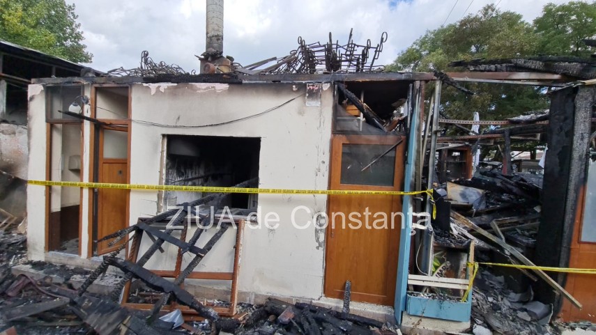fotoreportaj urmarile incendiului de la terasele din statiunea mamaia galerie foto video 757474 fotoreportaj urmarile incendiului de la terasele din statiunea mamaia galerie foto video 757474