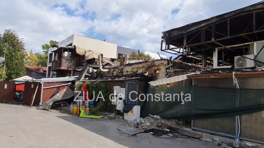 fotoreportaj urmarile incendiului de la terasele din statiunea mamaia galerie foto video 757474 fotoreportaj urmarile incendiului de la terasele din statiunea mamaia galerie foto video 757474
