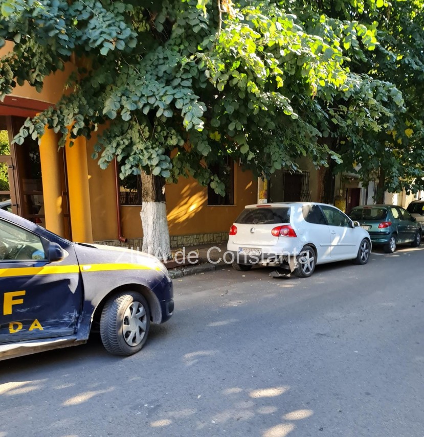constanta carambol rutier cu victima la intersectia strazilor constantin bratescu cu siretului galerie constanta carambol rutier cu victima la intersectia strazilor constantin bratescu cu siretului galerie