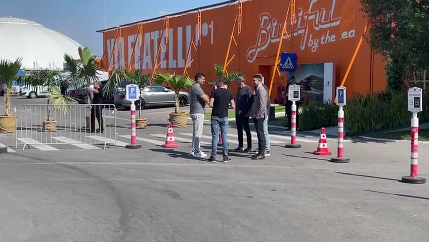 familia halep in febra nuntii stere halep simonei si lui toni le doresc multa sanatate ca in rest au familia halep in febra nuntii stere halep simonei si lui toni le doresc multa sanatate ca in rest au