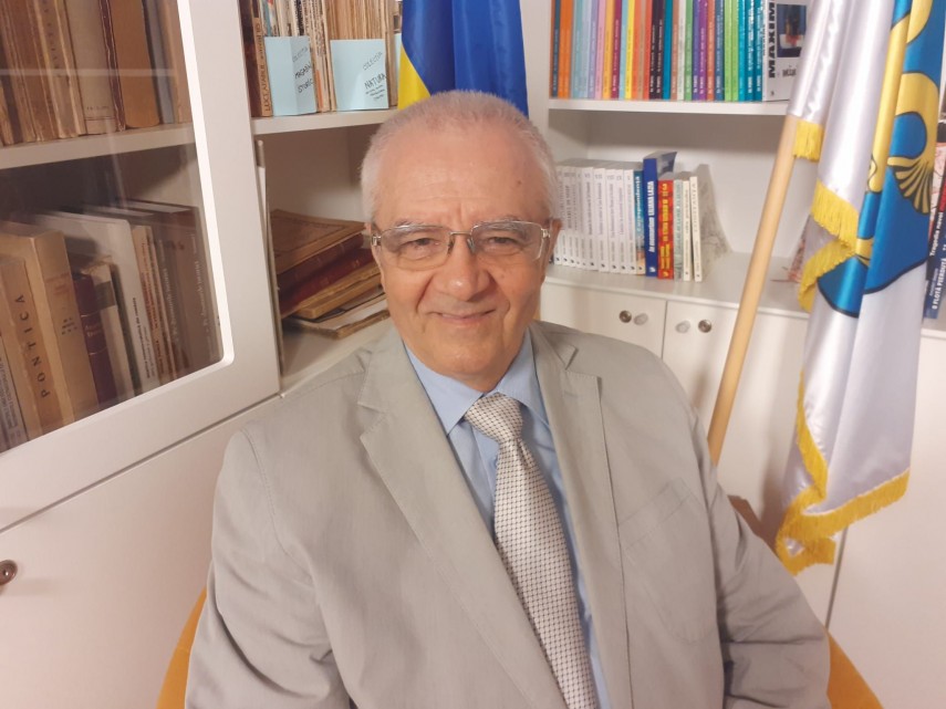 interviu online cu prof univ dr valentin ciorbea studiind istoria descifram marea carte a evolutiei umane interviu online cu prof univ dr valentin ciorbea studiind istoria descifram marea carte a evolutiei umane