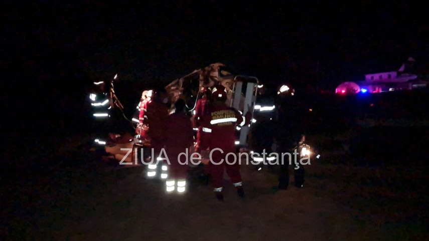 accident rutier mortal la iesire de pe a4 in sensul giratoriu de la agigea un tir a sarit peste balustrada accident rutier mortal la iesire de pe a4 in sensul giratoriu de la agigea un tir a sarit peste balustrada