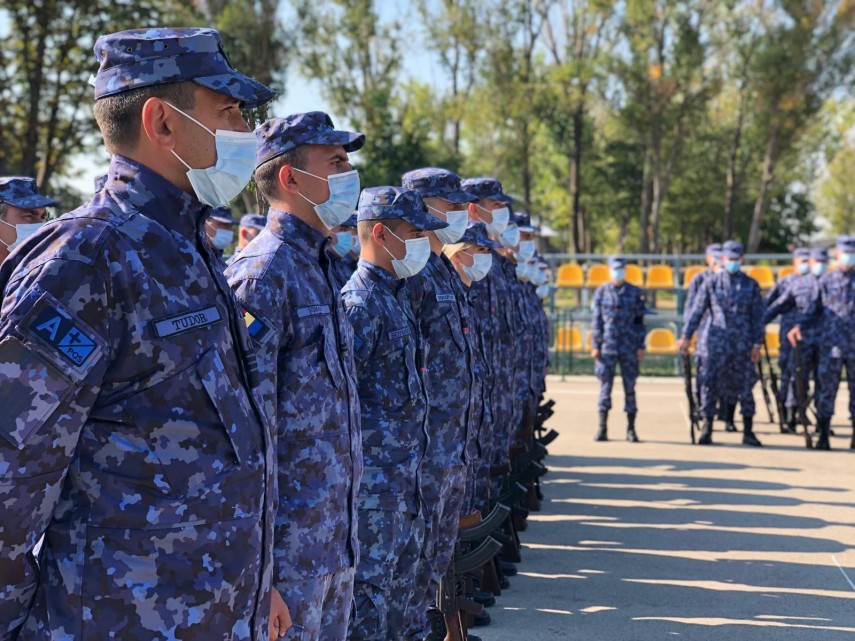 academia navala mircea cel batran constanta a avut loc ceremonia inmanarii armelor pentru studentii din academia navala mircea cel batran constanta a avut loc ceremonia inmanarii armelor pentru studentii din