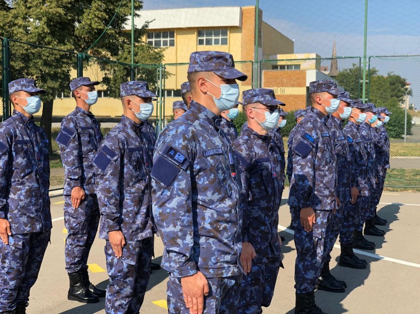 academia navala mircea cel batran constanta a avut loc ceremonia inmanarii armelor pentru studentii din academia navala mircea cel batran constanta a avut loc ceremonia inmanarii armelor pentru studentii din