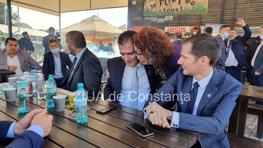 update 10 congresul pnl florin citu a castigat presedintia pnl galerie foto video 759201 update 10 congresul pnl florin citu a castigat presedintia pnl galerie foto video 759201