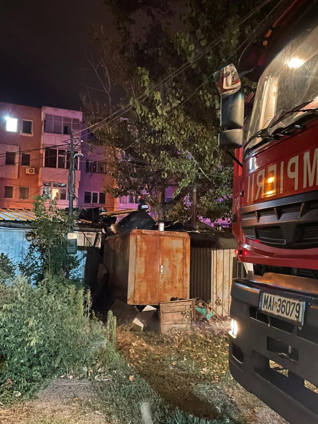 incendiu la un spatiu comercial din municipiul tulcea 759312 incendiu la un spatiu comercial din municipiul tulcea 759312