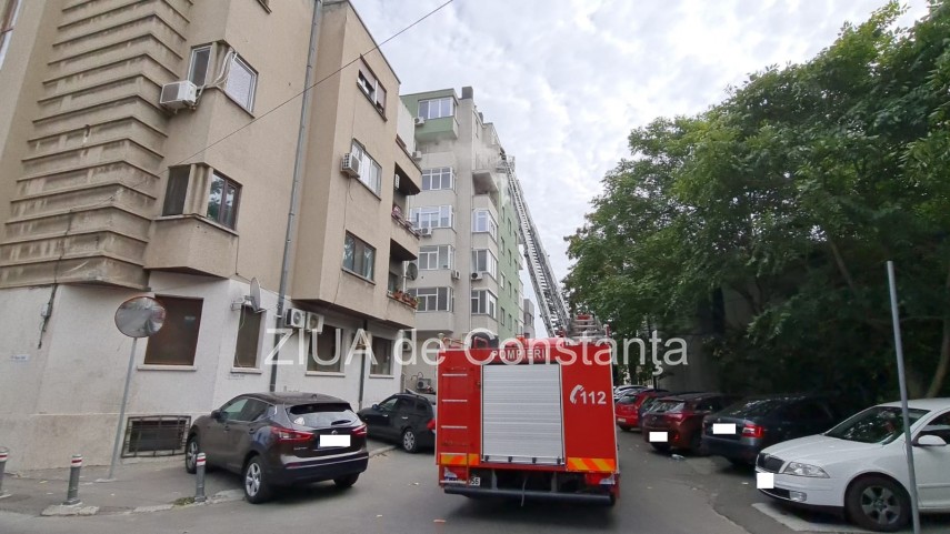 constanta incendiu intr un apartament de pe strada ecaterina varga galerie foto si video 759327 constanta incendiu intr un apartament de pe strada ecaterina varga galerie foto si video 759327