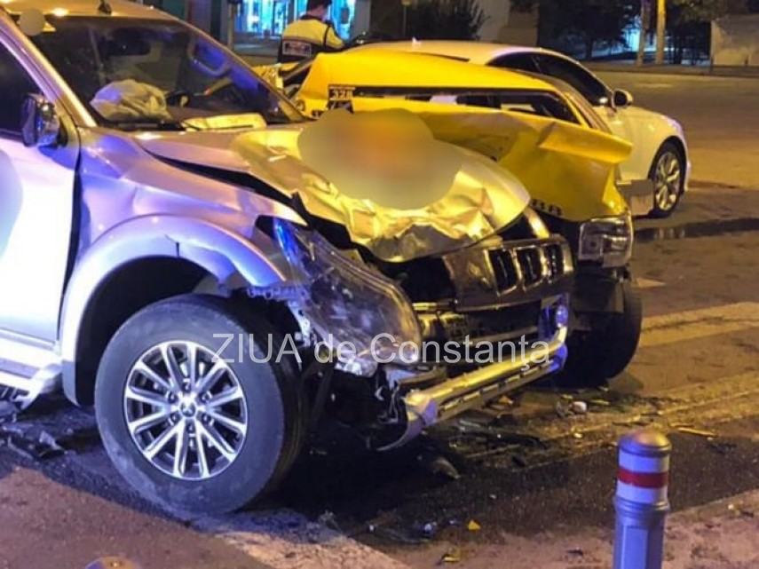 constanta accident rutier la intersectie in tomis 3 trei masini implicate galerie foto video 760475 constanta accident rutier la intersectie in tomis 3 trei masini implicate galerie foto video 760475