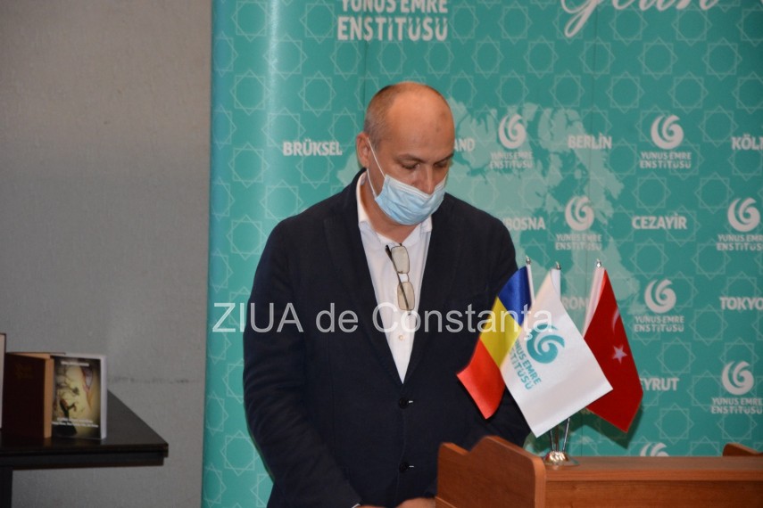 live video text poetul turc yunus emre comemorat la biblioteca judeteana constanta 760715 live video text poetul turc yunus emre comemorat la biblioteca judeteana constanta 760715
