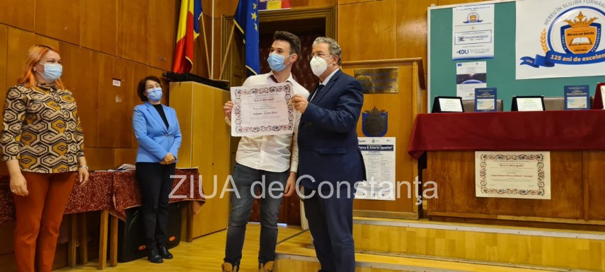live text elevii mircisti premiati pentru rezultatele obtinute la concursul international de creatie live text elevii mircisti premiati pentru rezultatele obtinute la concursul international de creatie