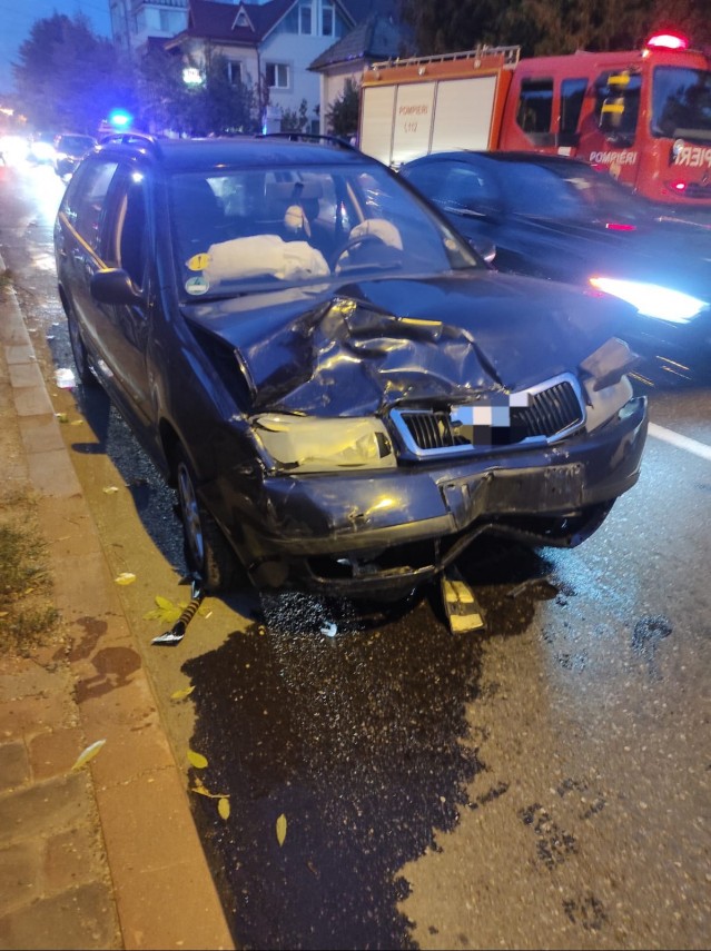 accident rutier in municipiul piatra neamt trei autoturisme implicate o victima 761330 accident rutier in municipiul piatra neamt trei autoturisme implicate o victima 761330