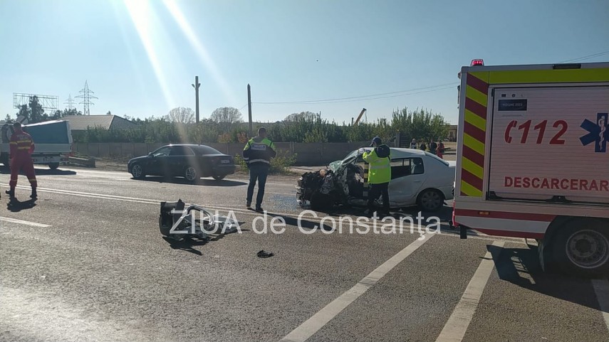 carambol rutier in sensul giratoriu de la celsy la iesire din ovidiu o victima incarcerata galerie foto carambol rutier in sensul giratoriu de la celsy la iesire din ovidiu o victima incarcerata galerie foto