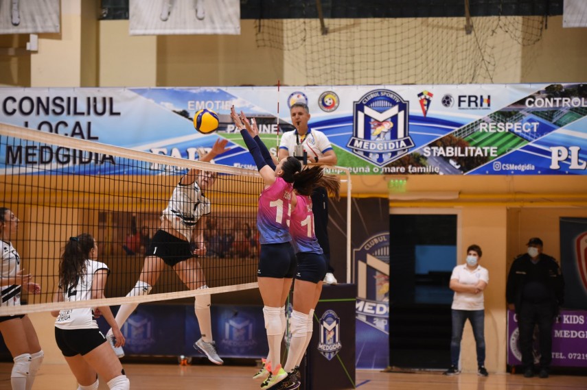 volei cs medgidia invinsa pe teren propriu de vicecampioana romaniei 761680 volei cs medgidia invinsa pe teren propriu de vicecampioana romaniei 761680