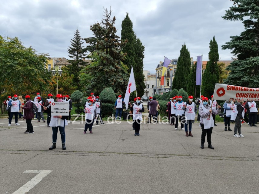 sanitas constanta membri de sindicat din dgaspc isi cer drepturile galerie foto si video 761882 sanitas constanta membri de sindicat din dgaspc isi cer drepturile galerie foto si video 761882