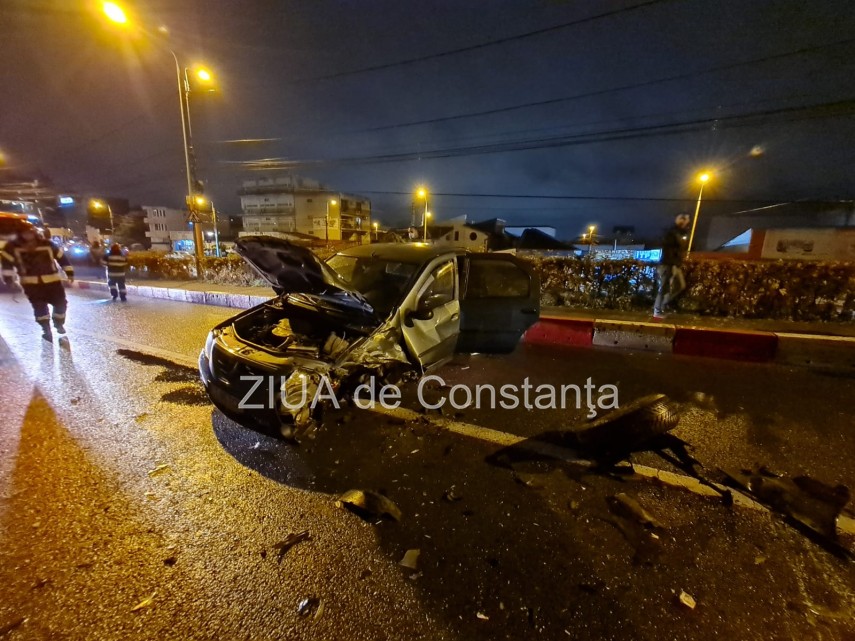 update constanta masini distruse in urma unui impact frontal provocat de un sofer baut pe podul din km update constanta masini distruse in urma unui impact frontal provocat de un sofer baut pe podul din km