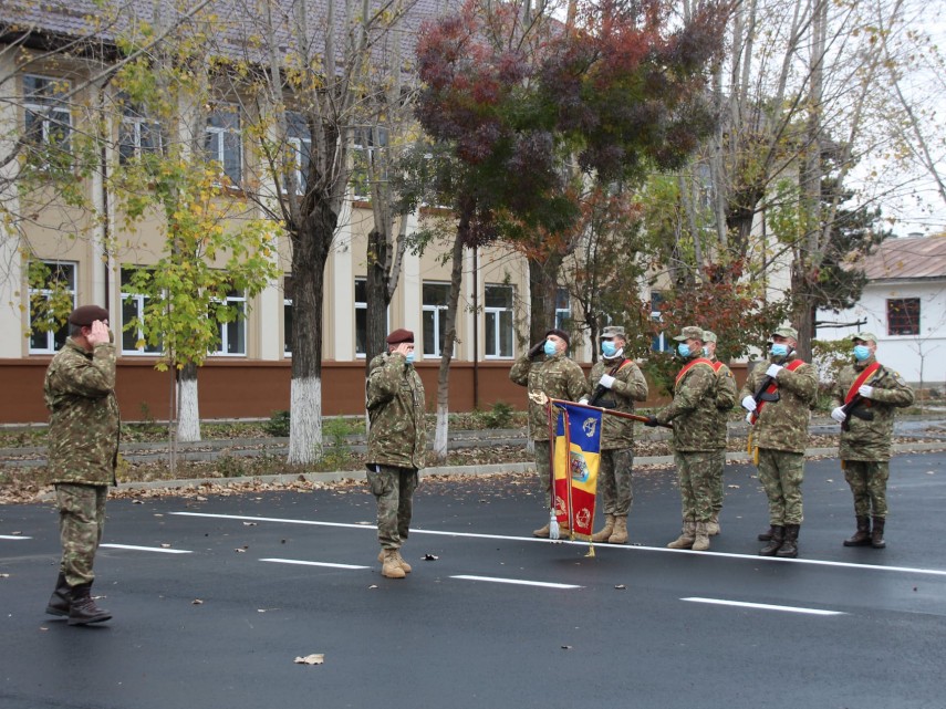 ceremonie la brigada 9 mecanizata marasesti 143 de ani de traditii militare galerie foto 762417 ceremonie la brigada 9 mecanizata marasesti 143 de ani de traditii militare galerie foto 762417