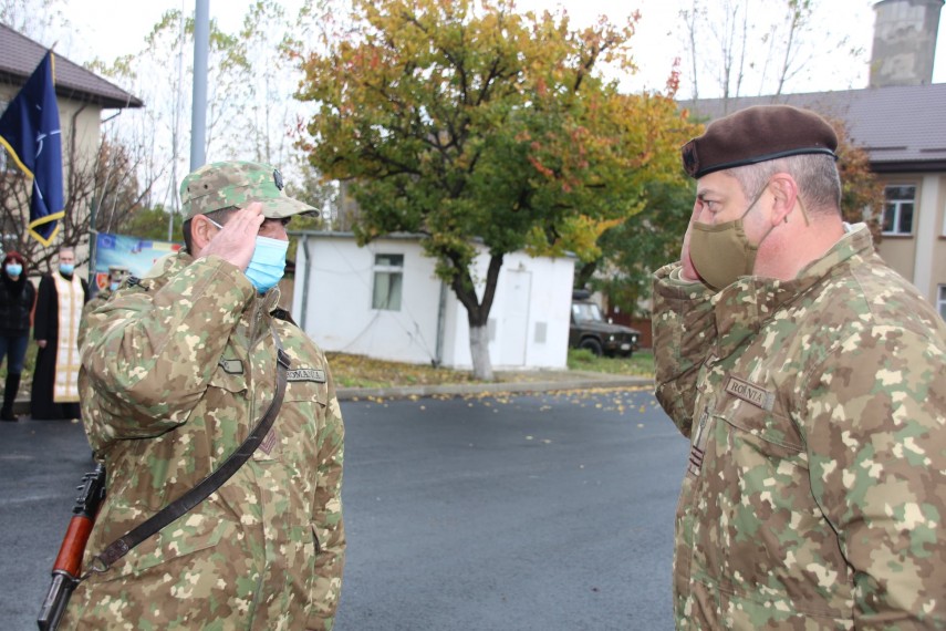 ceremonie la brigada 9 mecanizata marasesti 143 de ani de traditii militare galerie foto 762417 ceremonie la brigada 9 mecanizata marasesti 143 de ani de traditii militare galerie foto 762417