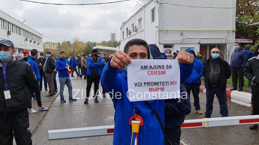 live video greva spontana la ct bus nu circula autobuzele in aceasta dimineata trei sute de angajati live video greva spontana la ct bus nu circula autobuzele in aceasta dimineata trei sute de angajati