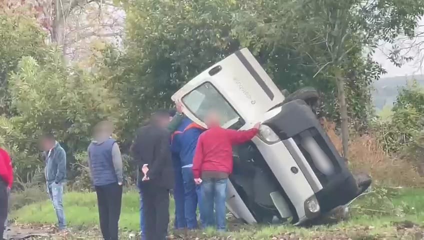 accident rutier in mangalia in aceasta dimineata doua masini rasturnate galerie foto video 762460 accident rutier in mangalia in aceasta dimineata doua masini rasturnate galerie foto video 762460