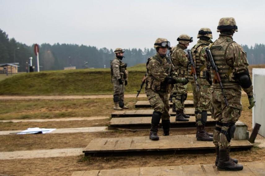 gheparzii de fier trageri cu arme in proximitatea bazei militare bemowo piskie galerie foto 762586 gheparzii de fier trageri cu arme in proximitatea bazei militare bemowo piskie galerie foto 762586