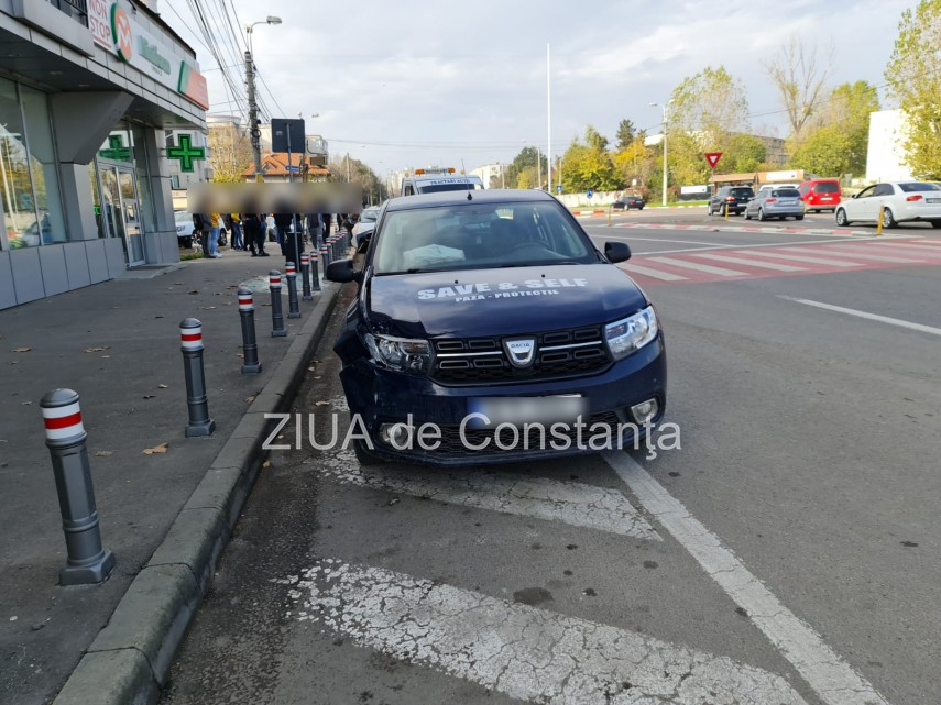 accident rutier intre doua autoturisme pe bulevardul aurel vlaicu constanta 763073 accident rutier intre doua autoturisme pe bulevardul aurel vlaicu constanta 763073