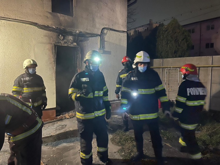 update 2 doi pacienti au murit intr un incendiu la spitalul de boli infectioase din ploiesti a fost activat update 2 doi pacienti au murit intr un incendiu la spitalul de boli infectioase din ploiesti a fost activat