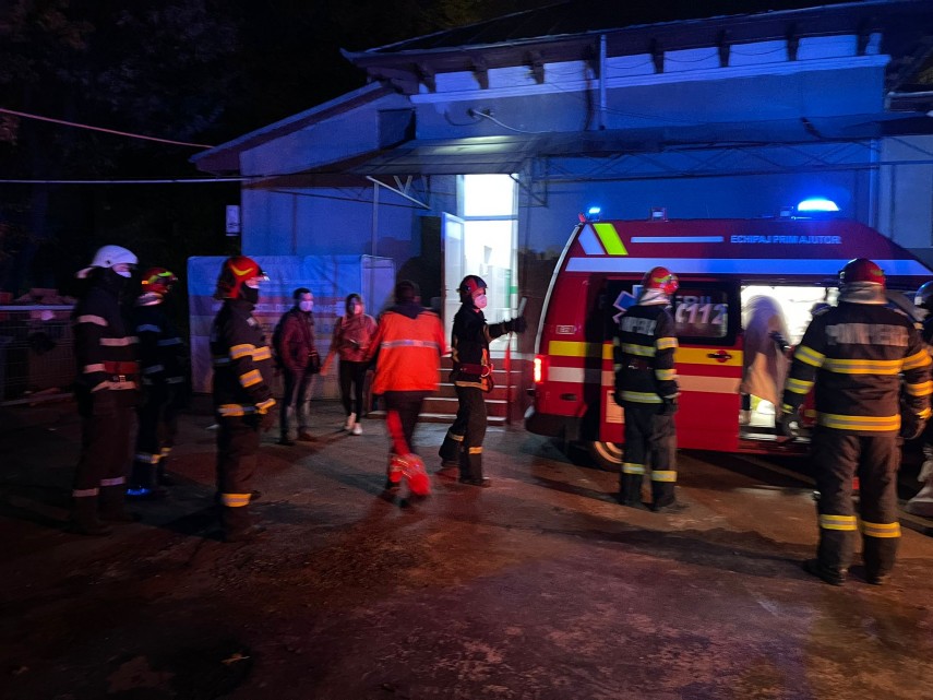 update 2 doi pacienti au murit intr un incendiu la spitalul de boli infectioase din ploiesti a fost activat update 2 doi pacienti au murit intr un incendiu la spitalul de boli infectioase din ploiesti a fost activat