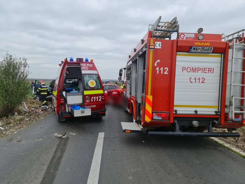 live judetul constanta trei barbati au murit si unul este ranit grav in urma unui accident rutier intre live judetul constanta trei barbati au murit si unul este ranit grav in urma unui accident rutier intre