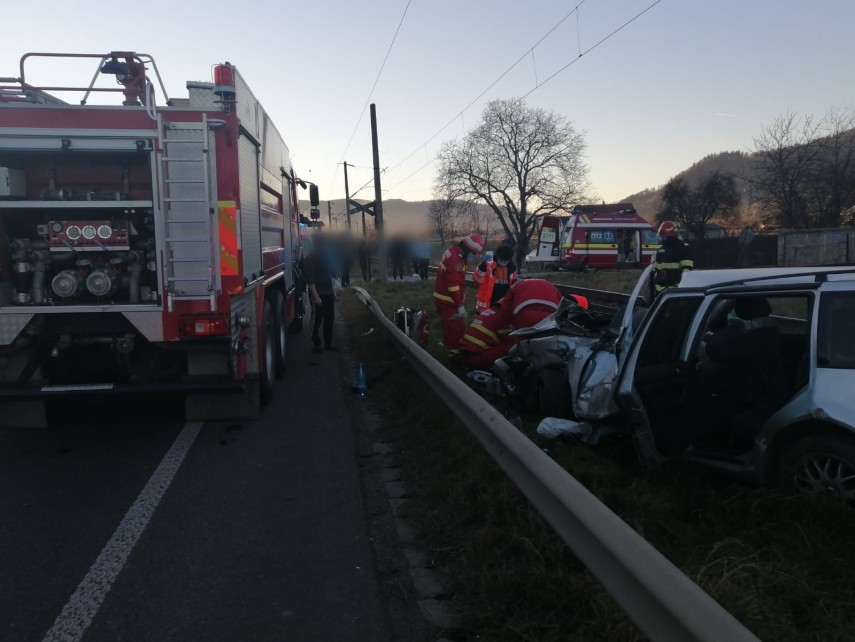 update doua femei ranite grav intr un accident feroviar una dintre victime proiectata prin parbriz galerie update doua femei ranite grav intr un accident feroviar una dintre victime proiectata prin parbriz galerie