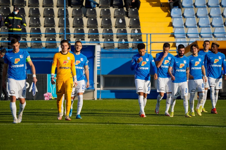farul constanta gica hagi nemultumit de ofensiva omul meciului de acasa cu uta desemnat un fundas central farul constanta gica hagi nemultumit de ofensiva omul meciului de acasa cu uta desemnat un fundas central