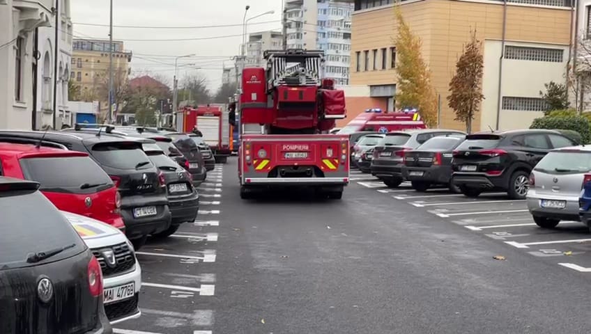 update 4 alerta la judecatoria medgidia si curtea de apel constanta cladirile evacuate in urma unui apel update 4 alerta la judecatoria medgidia si curtea de apel constanta cladirile evacuate in urma unui apel